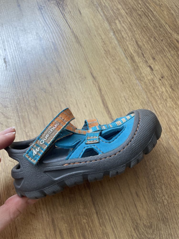 Sandały rozmiar 22 Quechua sandałki buciki sportowe trekingowe