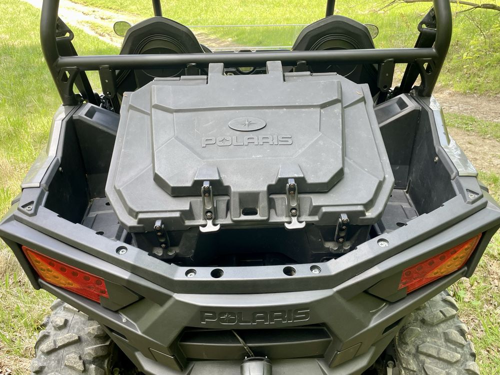 Polaris RZR 900 EPS zarejestrowany, stan b.dobry can-am