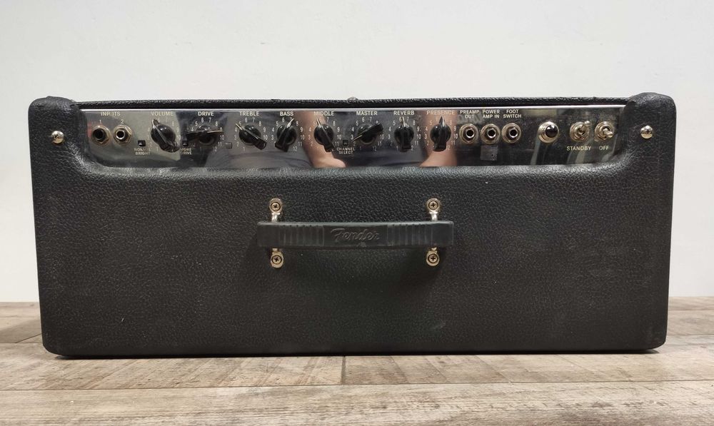 Fender Hot Rod Deluxe lampowy wzmacniacz gitarowy Vintage 30