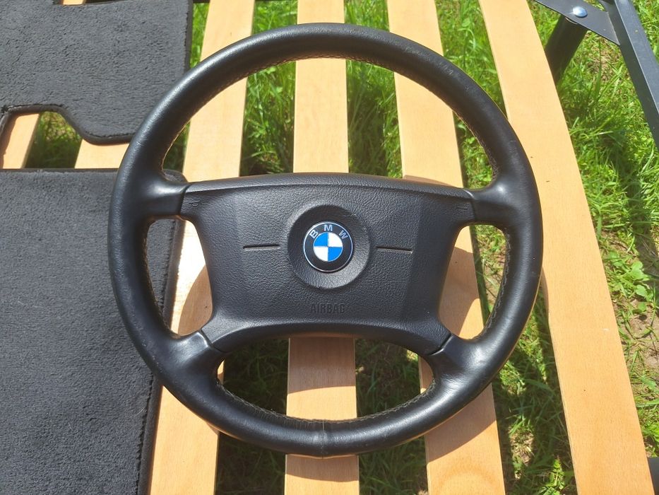 Руль BMW X3 E83 2005року  та коврики