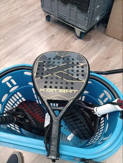 Raquete Kombat Black Edition