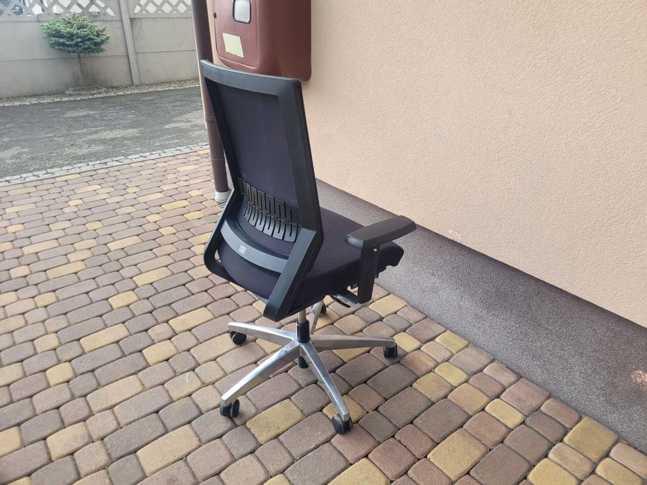 Viasit Fotel Ergonomiczny - Krzesło Biurowe