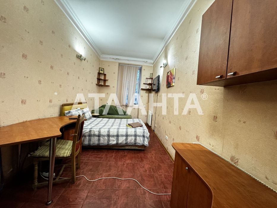 Продаж 1-но кімнатної квартири по вулиці Кониського