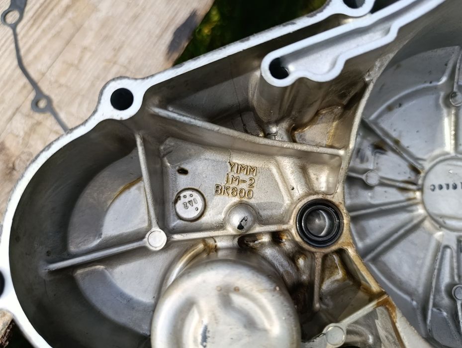 Pokrywa dekiel silnika kapa misa Yamaha YZF 125 R 19 – 23 r A5
