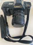 Lente e máquina fotográfica Cânon T70