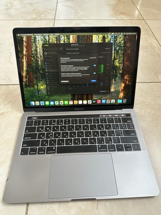 Macbook Pro A2159 2019 Touchbar Екран 13.3 Дюймів / 2560x1600 / Retina