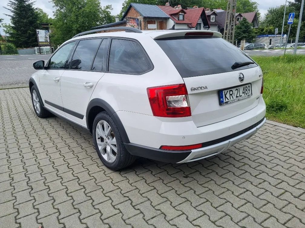 Skoda Octavia Scout/ 2.0 TDI/184KM/ DSG /4*4/ Salon-Polska/ I-WŁ./ Serw-ASO/ F. VAT