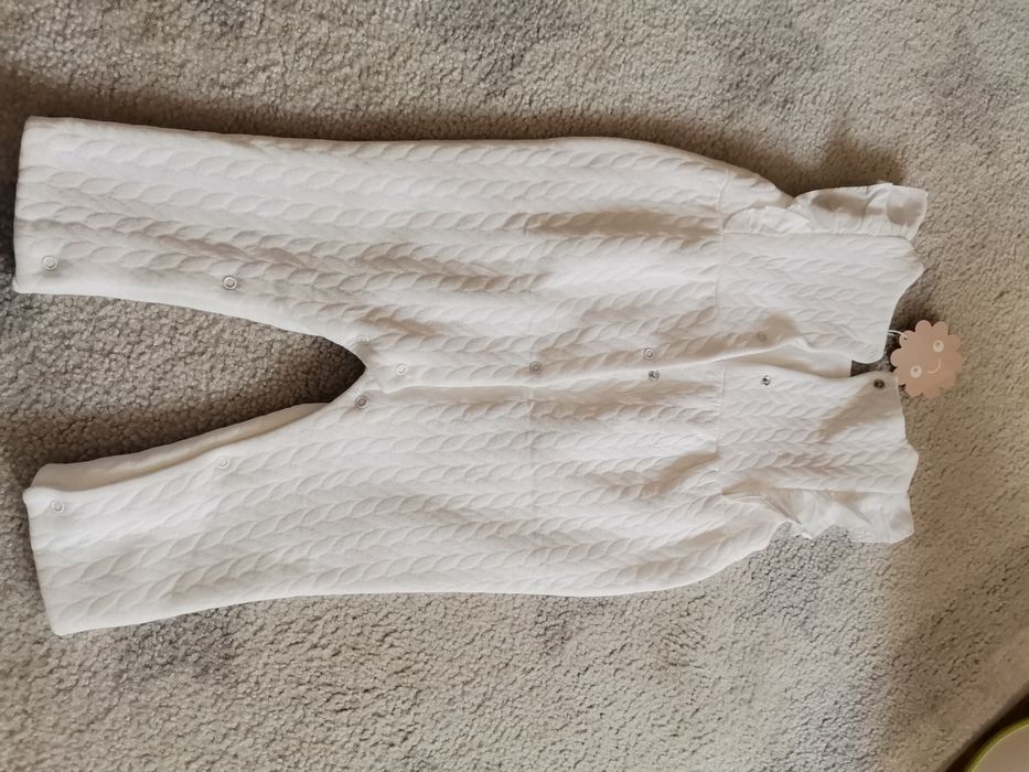 Vestido e Macacão PATACHOU 12 meses