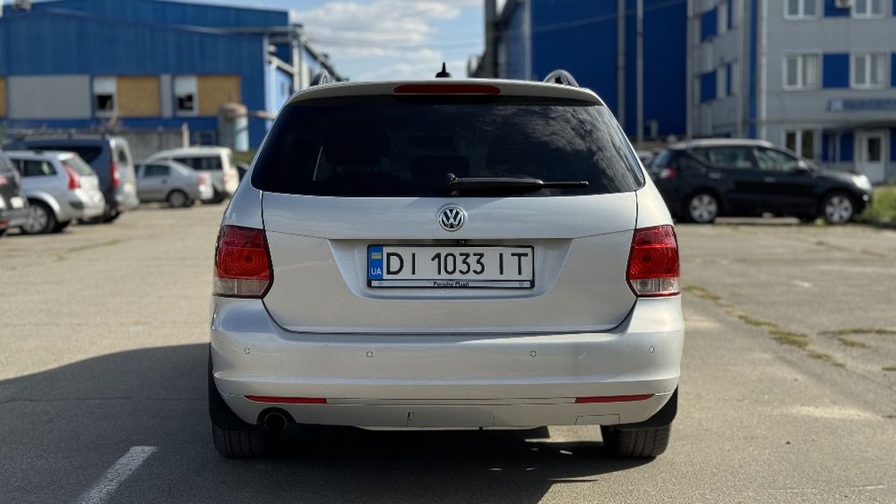 Продам власний гольф 6