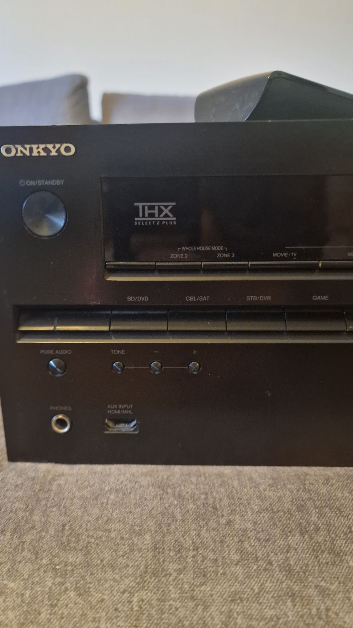 Amplituner ONKYO TX-NR616