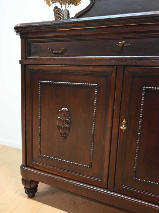 komoda z szufladą na toczonych nóżkach 110708