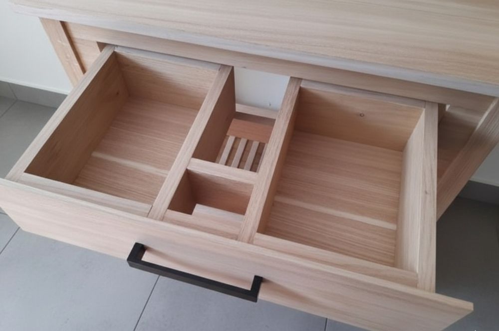 Szafka łazienkowa drewniana