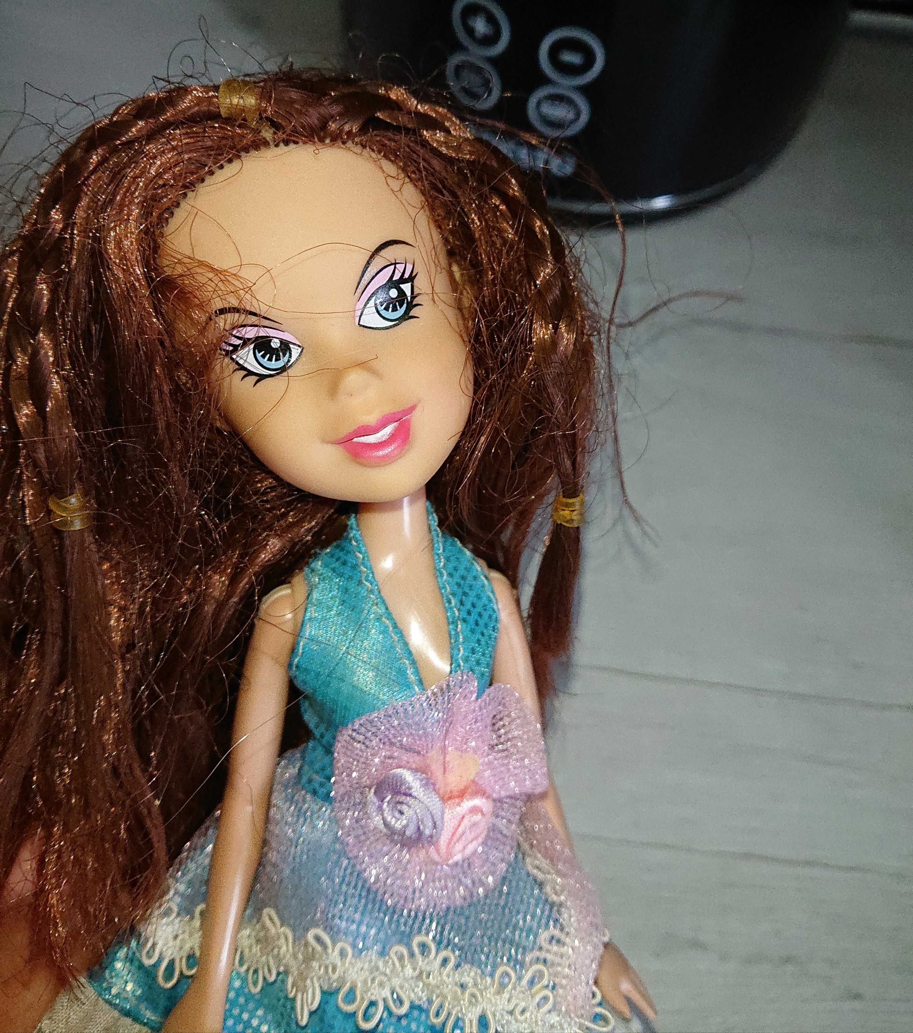 Игрушка фигурка кукла в стиле барби
