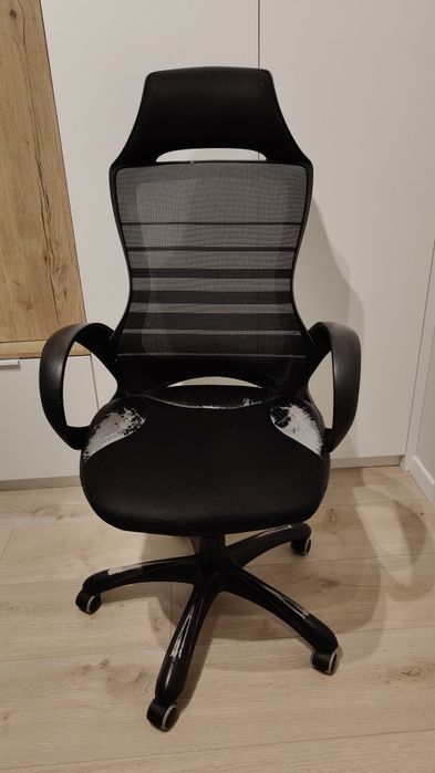 Fotel biurowy obrotowy