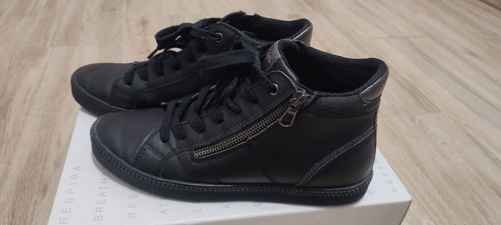 Buty damskie Geox rozm. 38