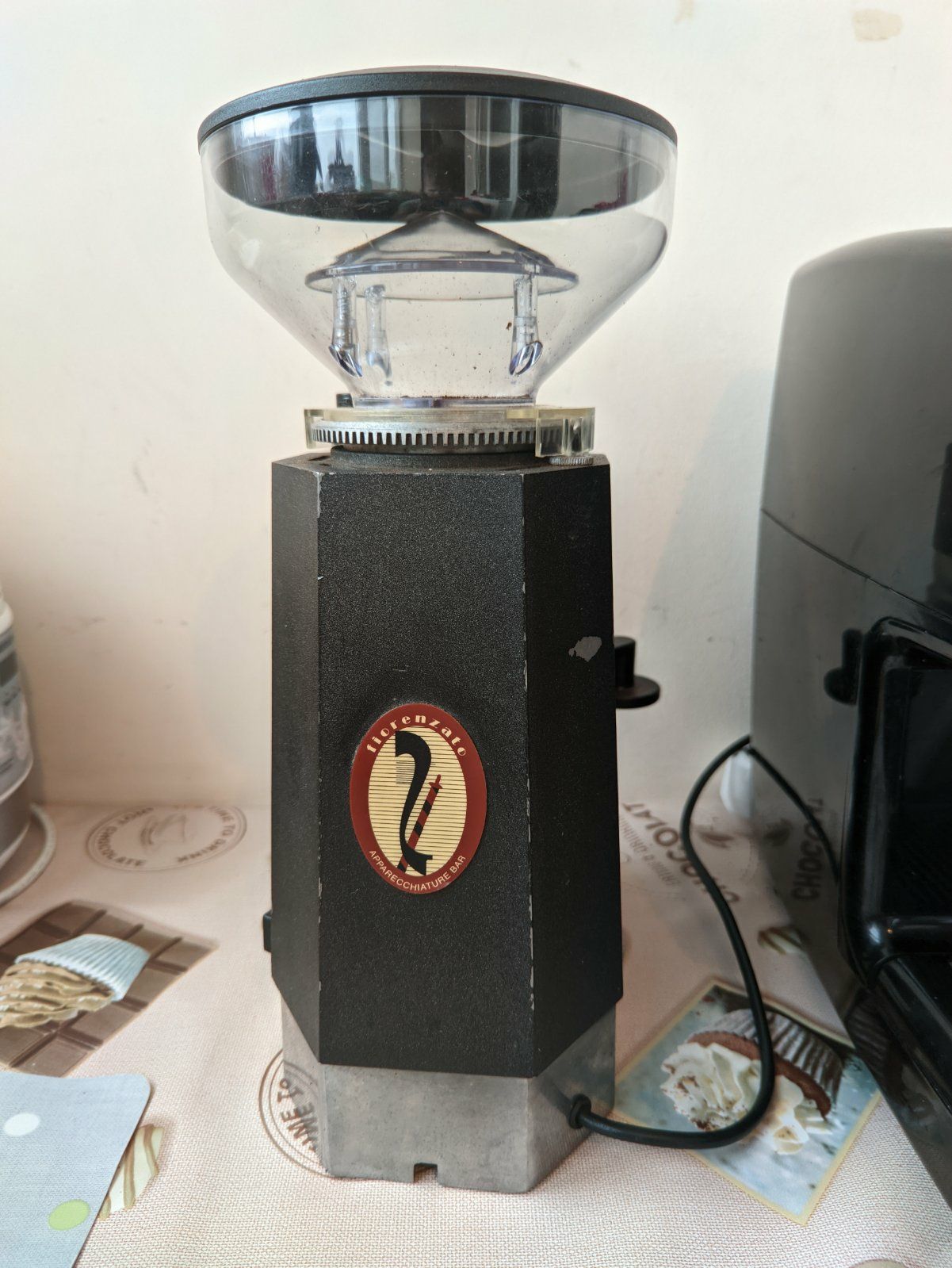 Продам кофемолку Fiorenzato T80