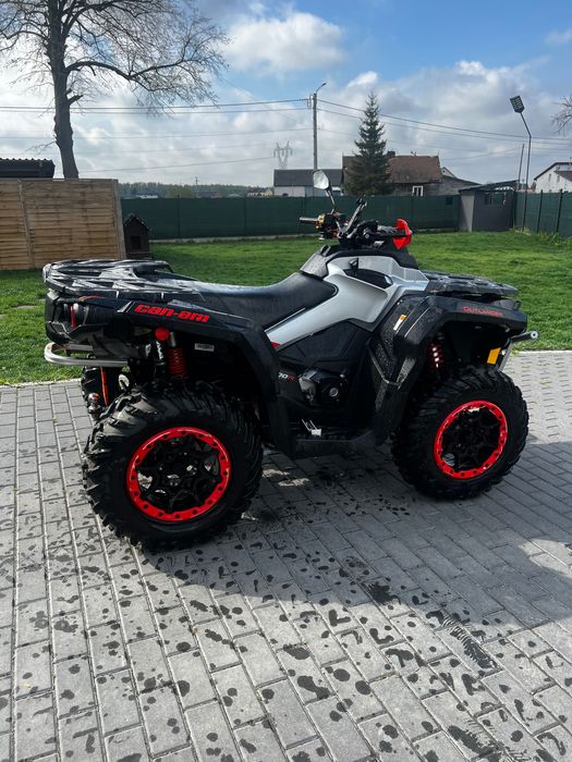 Qlady canam outlander