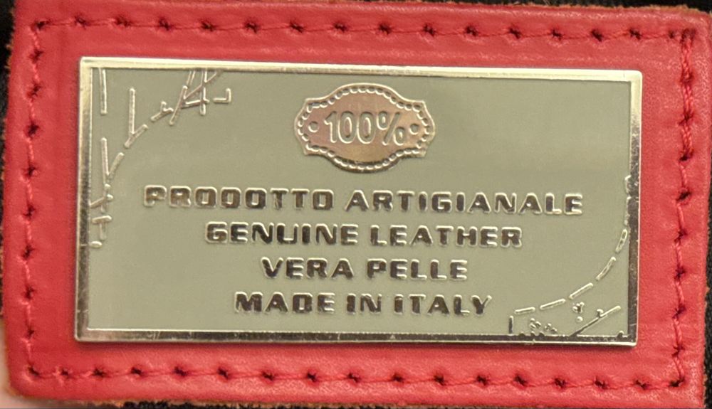 сумочка червона натуральна шкіра італія