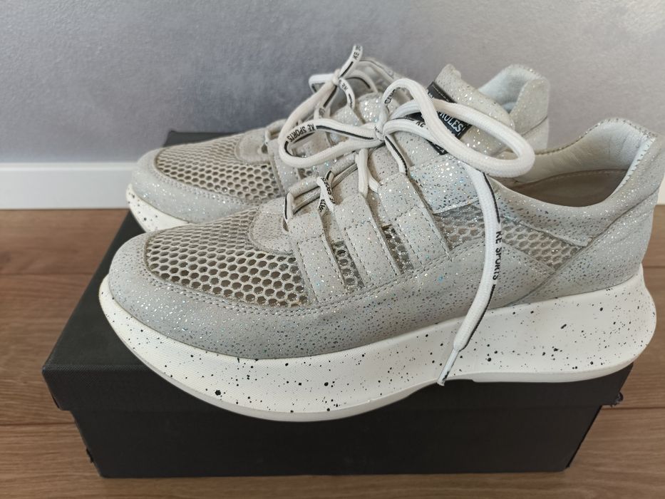 Sneakersy r.38 Venezia skóra naturalna ażurowe siatka srebrne
