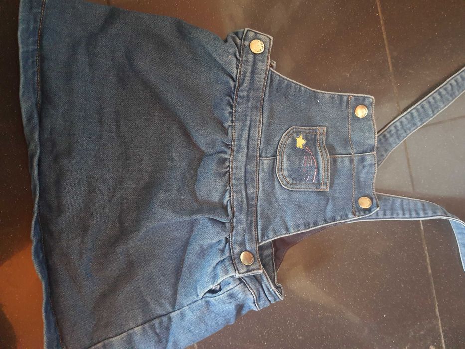 Roupa de bebé barata