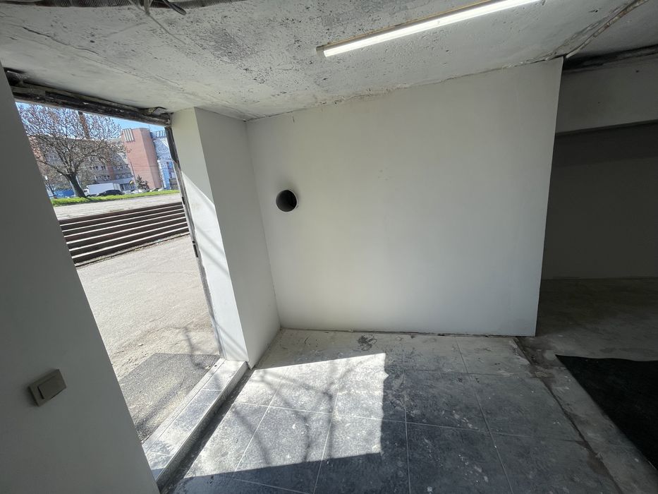 Продам приміщення 200 кв.м. Поруч Річпорт