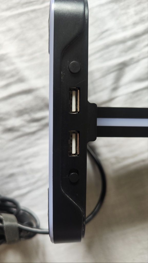 Stojak na słuchawki Havit TH650 RGB Wbudowany HUB USB
