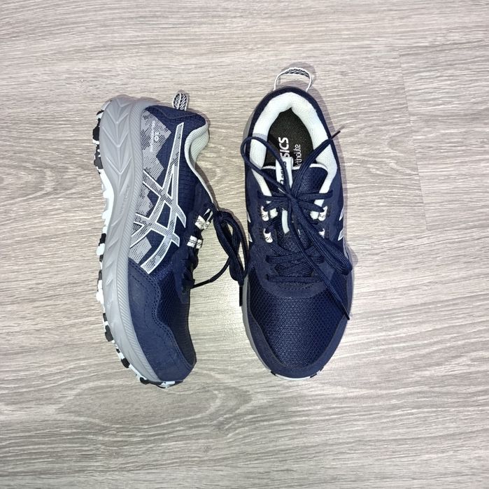 Жіночі кросівки для бігу ASICS Gel-Venture 10 1012B759-400