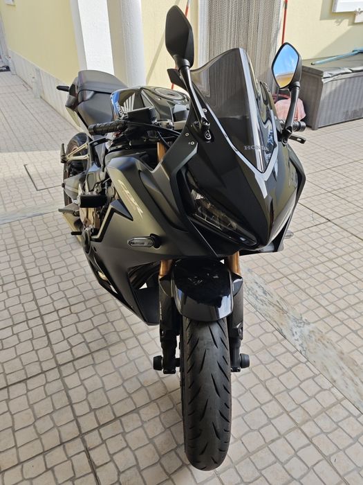 Vendo Honda CBR 650R