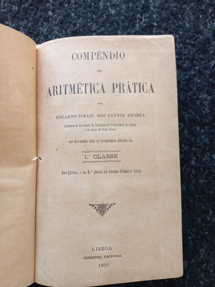 Livro rato Compêndio de Aritmética Prática 1920