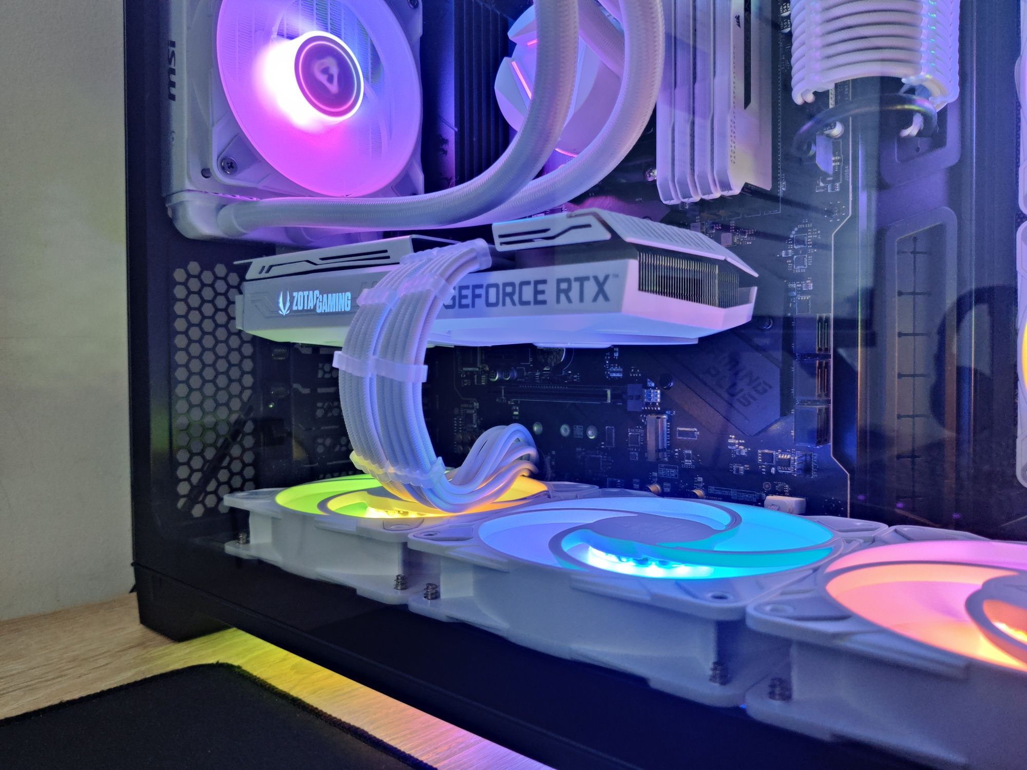 Karta graficzna Zotac GeForce RTX 3070 Twin Edge OC White Edition