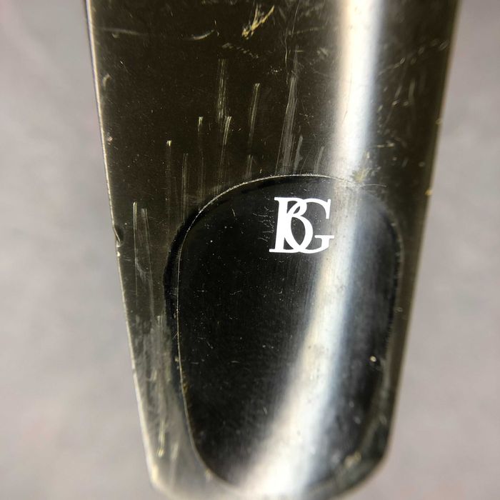 Boquilha Vandoren B35 ebonite (saxofone tenor)