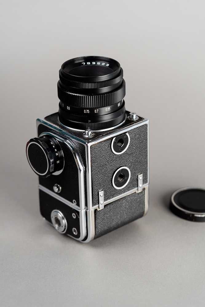Salut-S - ( Kiev 80 ) Camera Medio Formato - Mint