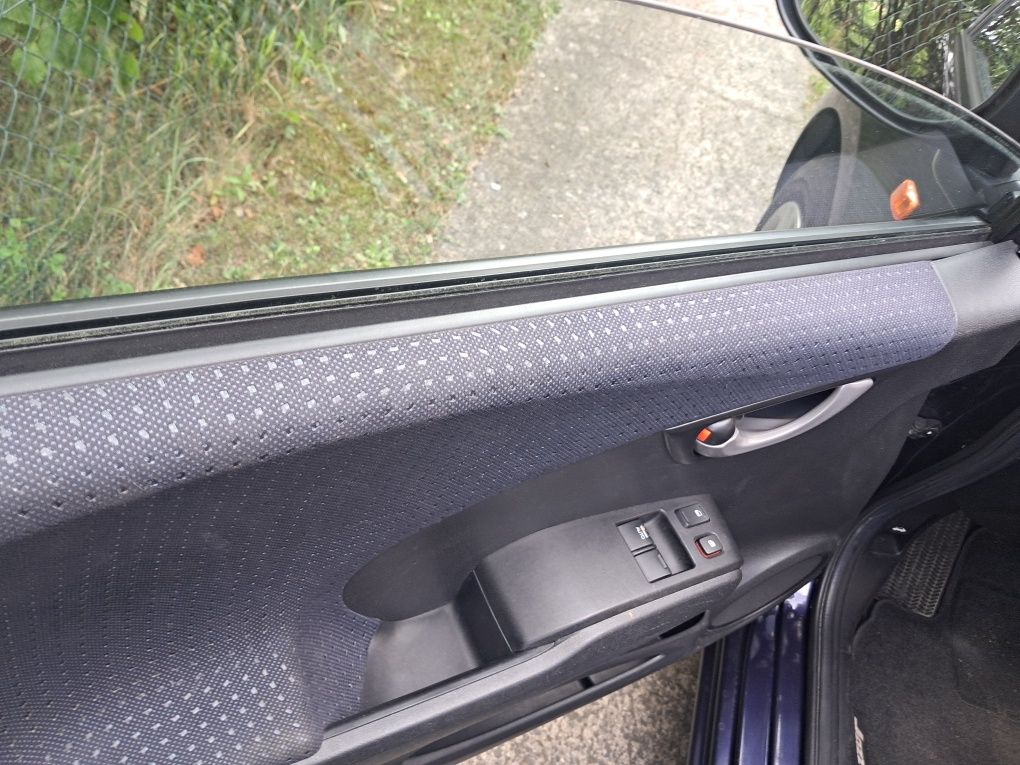 Honda jazz 1242 benzyna klima
