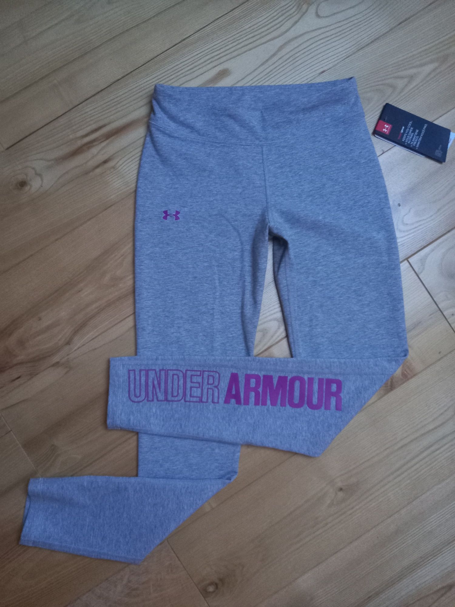 Under armour dresy legginsy dla dziewczynki 128-140