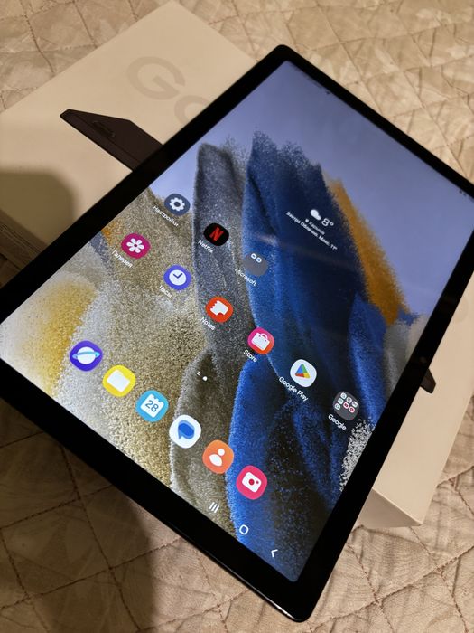 Планшет Samsung Galaxy Tab A8 32GB, как новый, полный комплект