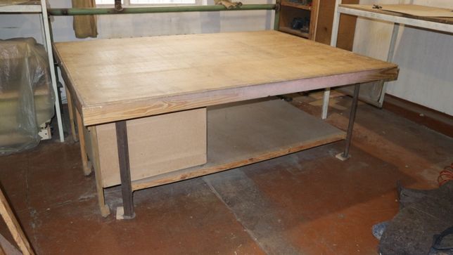 Стол для раскроя листовых материалов,поролона,ткани