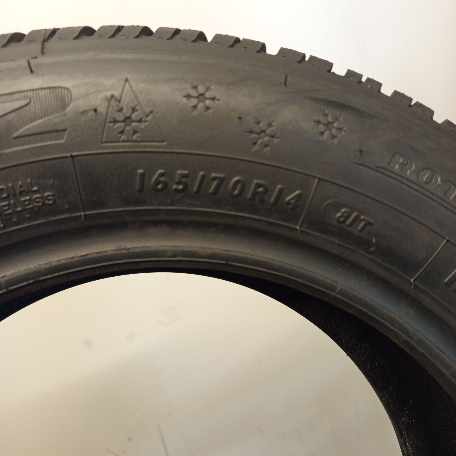 165/70R14 Dunlop Winter Response 2