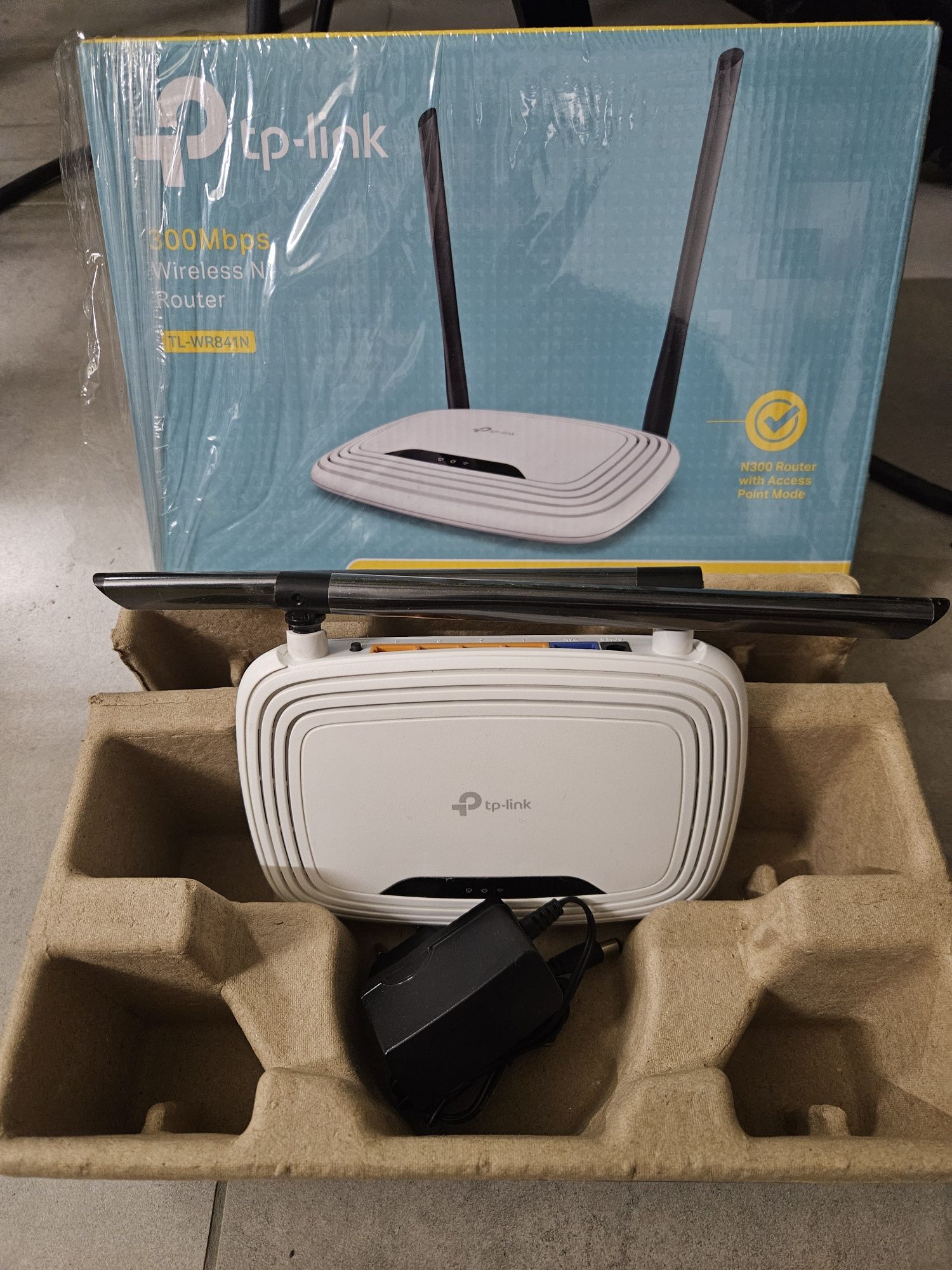 Router TP-LINK TL-WR841N