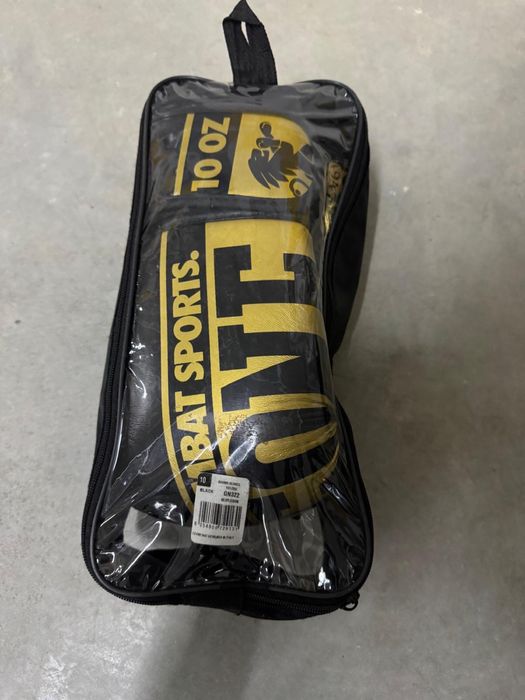 Luvas e caneleiras kickbox