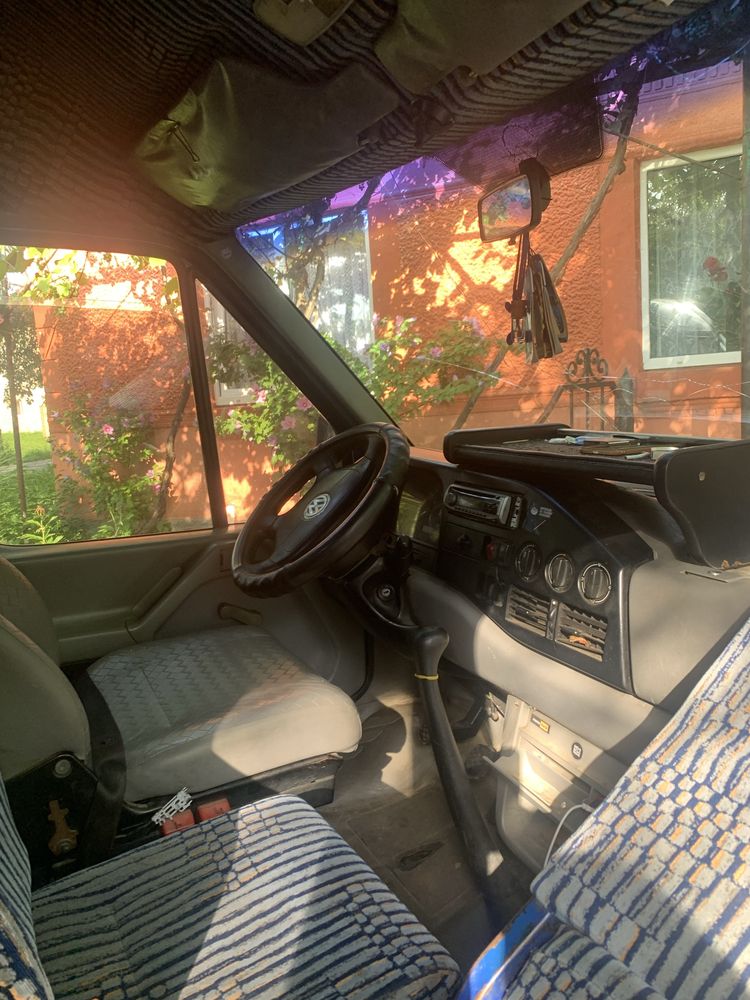 Автобус Volkawagen LT