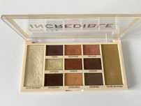 Makeup Revolution paleta cieni do powiek i twarzy pretty incredible