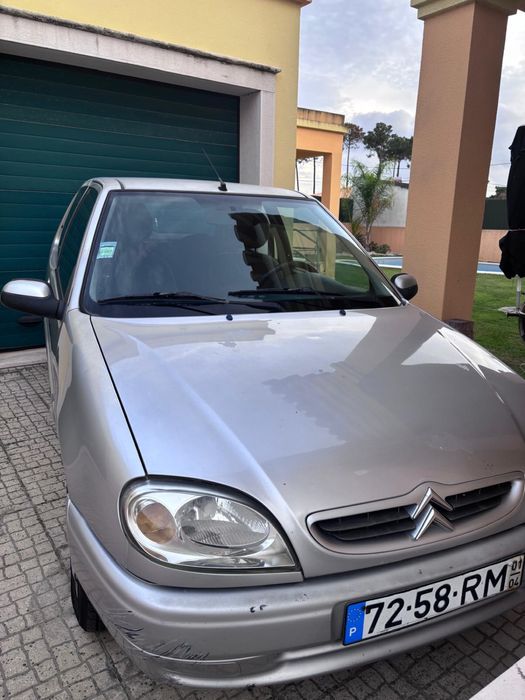 Carro Citroen saxo 2001