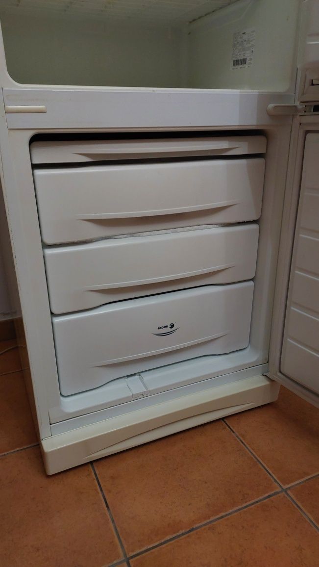 Frigorifico combinado Fagor
