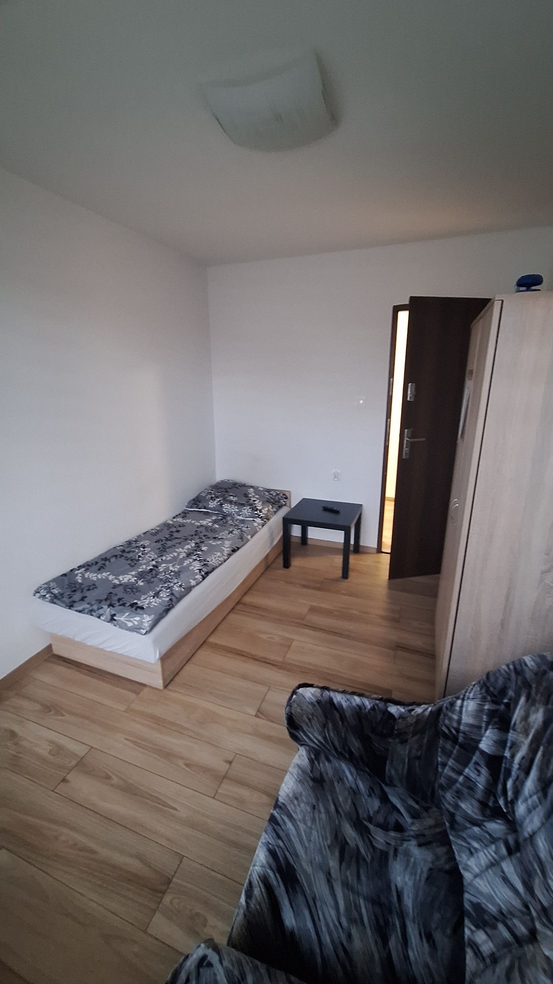 Noclegi "ZEBRA" Poznań A2, pokoje gościnne i pracownicze