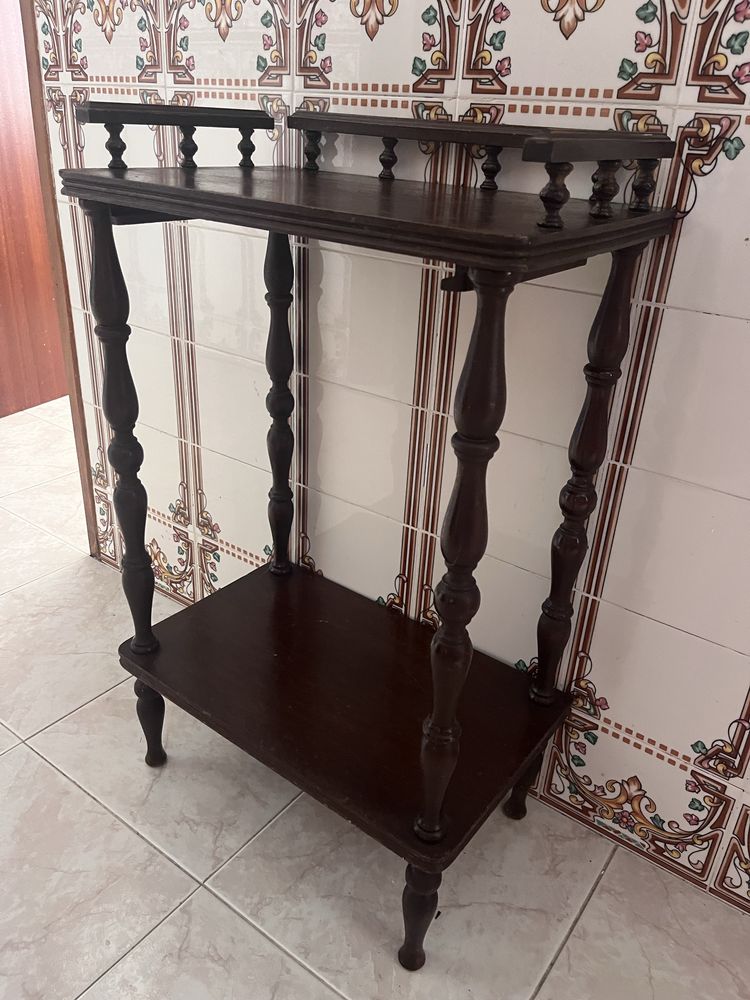 Mesa de apoio antiga