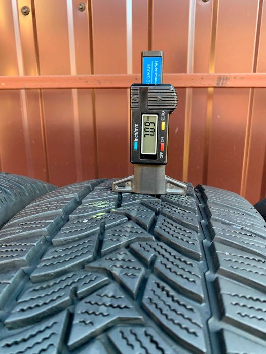 215/55 R17 Dunlop Winter Sport 5. Шини зимові 4 шт.