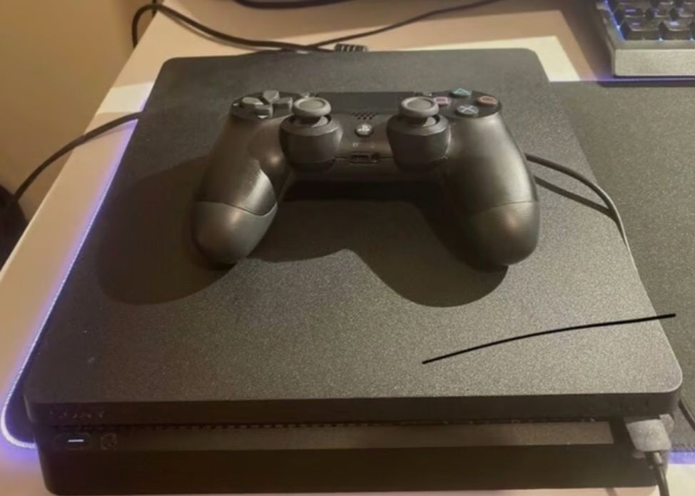 Konsola PlayStation 4 slim Ps4 slim 500GB