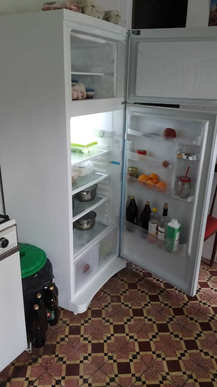 Frigorífico Geladeira 440Lt Com garantia e fatura!!!