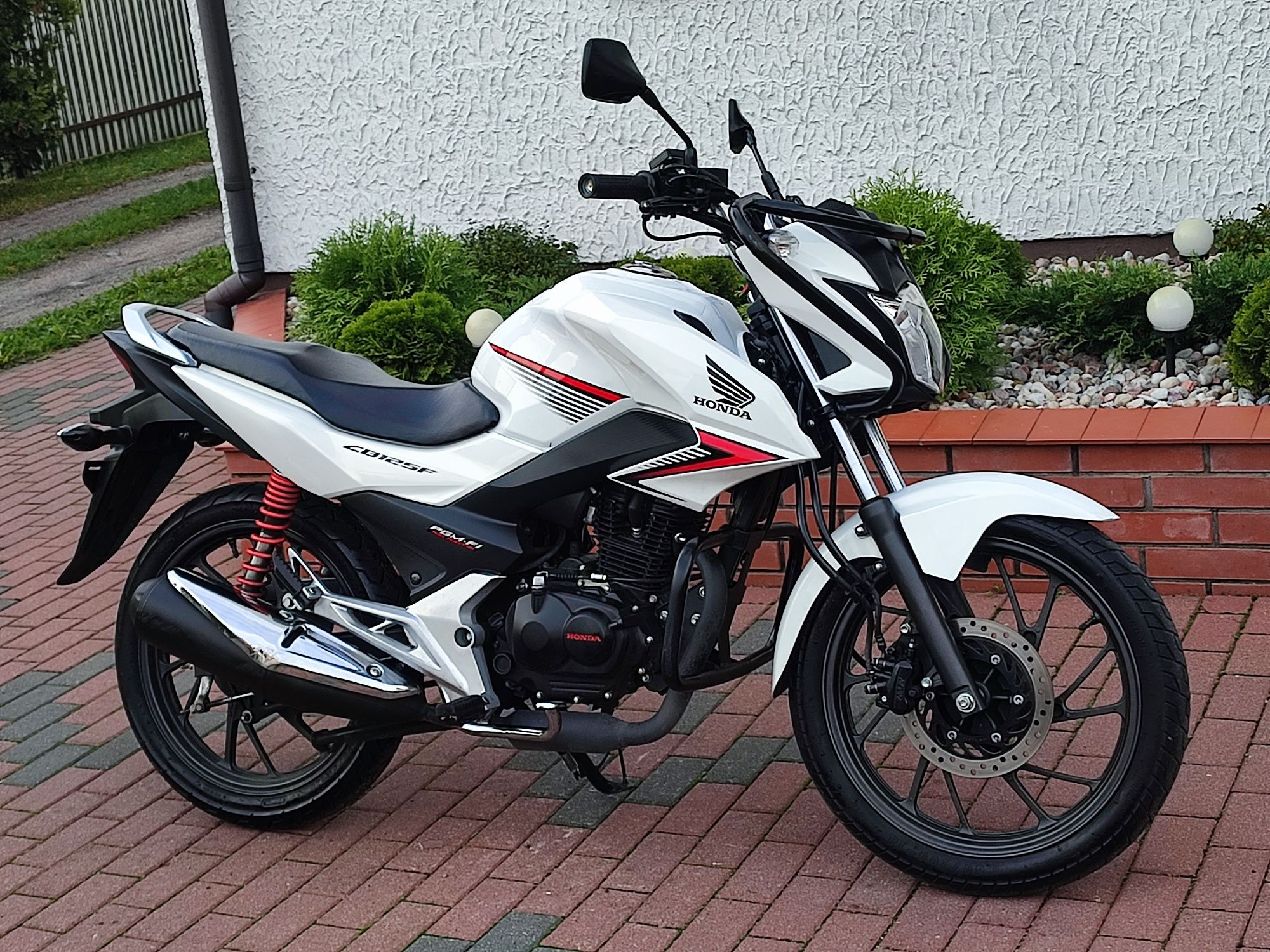 REZERWACjA Honda CB125F CBF 125 *Niemcy* Tylko 6900km!* Kat A1 B* Zadb