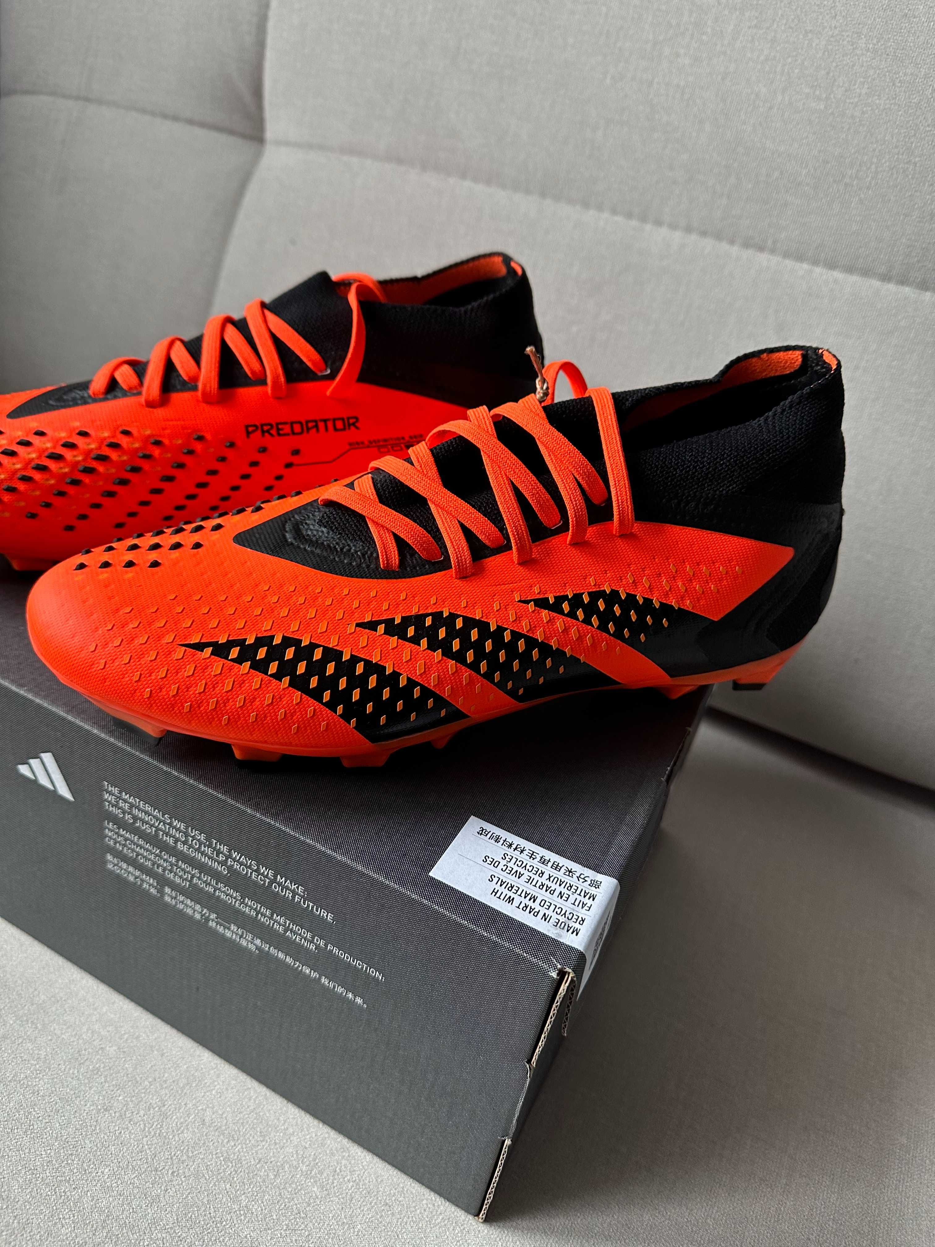 Buty piłkarskie Korki adidas Predator Accuracy.2 MG r. 45 1/3